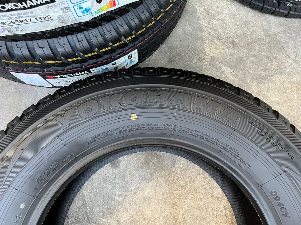 ยางใหม่ 265-65-17 Yokohama ปลายปี 25 ใหม่กริ๊บ