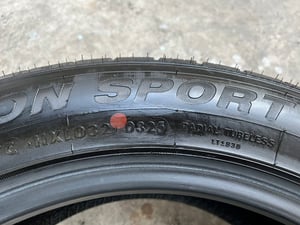 ยาง 215-55-17 LEAO ปี 25 สภาพสวย