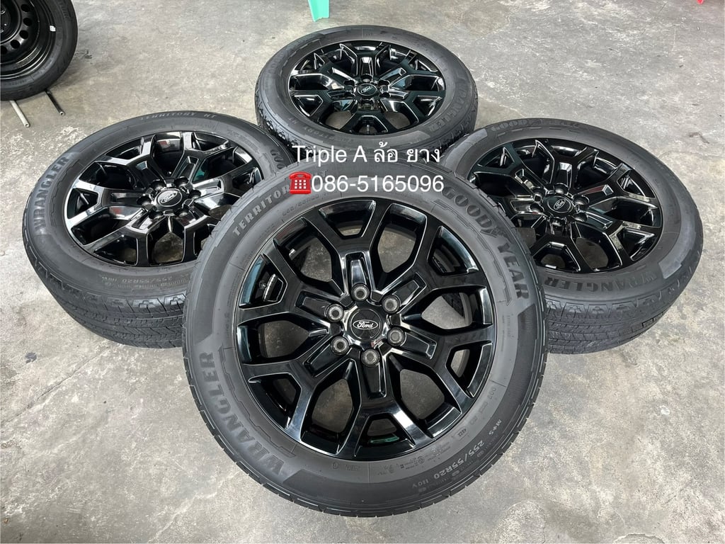 ล้อแม็ก Ford Everest Next-Gen Sport ขอบ 20 สีดำ พร้อมยาง 255-55-20 GoodYear ปลายปี 22