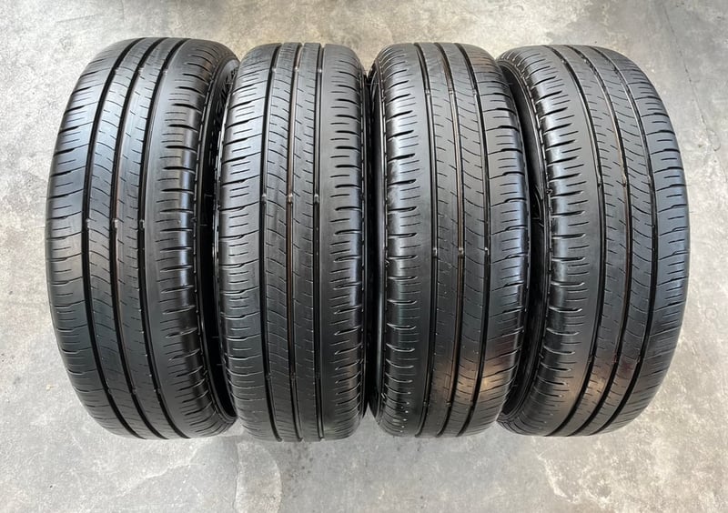 ล้อแม็ก Mazda 2 ตัวท็อป ขอบ 16 เทาหน้าเงา พร้อมยาง 185-60-16 Dunlop ปี 24 ล้อแม็ก Mazda 2 ตัวท็อป ขอบ 16 เทาหน้าเงา พร้อมยาง 185-60-16 Dunlop ปี 24