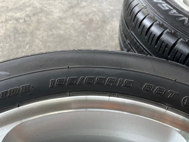 ล้อแม็ก 4รู100 Honda ขอบ 15 แถมยาง 185-65-15 Dunlop ปี 20
