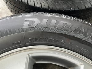 ล้อแม็ก 5รู114 Toyota Vigo Champ ขอบ 16 สีเทา พร้อมยาง 215-70-16 Bridgestone ปี 20 ล้อแม็ก 5รู114 Toyota Vigo Champ ขอบ 16 สีเทา พร้อมยาง 215-70-16 Bridgestone ปี 20