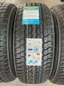 ยางใหม่ 265-60-18 Dunlop(แก้มขาว) ปี 26 ใหม่กริ๊บ เหมาะสำหรับ รถกระบะตัวสูง และ SUV ยางใหม่ 265-60-18 Dunlop(แก้มขาว) ปี 26 ใหม่กริ๊บ เหมาะสำหรับ รถกระบะตัวสูง และ SUV