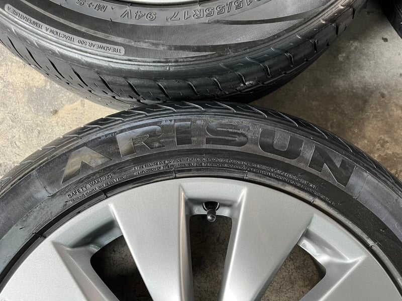 ล้อแม็ก Honda Accord G9 ขอบ 17 สีเทา พร้อมยาง 215-55-17 Arisun ปี 25