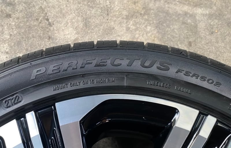 ล้ออะไหล่ 4รู100 Toyota Yaris Ativ ขอบ 16 ดำหน้าเงา พร้อมยาง 195-50-16 FORTUNE ปี 22