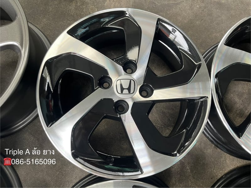 ล้อแม็ก Honda City ใบพัด ขอบ 15 สีดำหน้าเงา สวยกริ๊บ