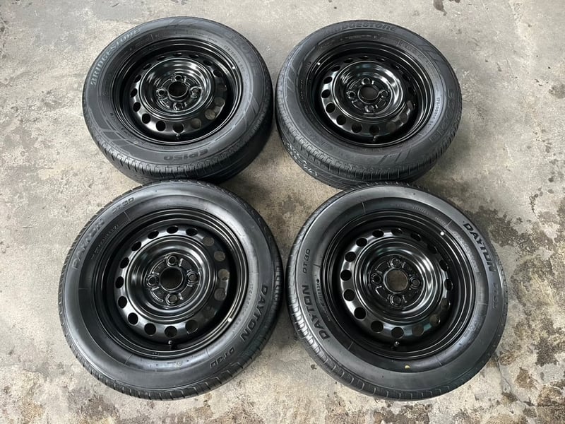 ล้อกระทะพร้อมยาง 4รู100 Mitsu ขอบ 14 สภาพดี