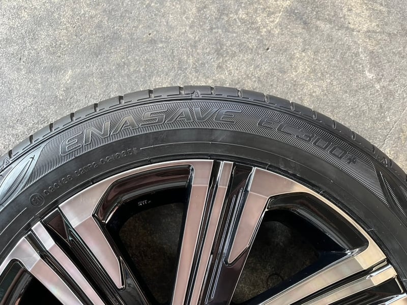 ล้อแม็กพร้อมยางใหม่ Toyota Yaris Ative Nightshade ขอบ 16 ดำหน้าชา