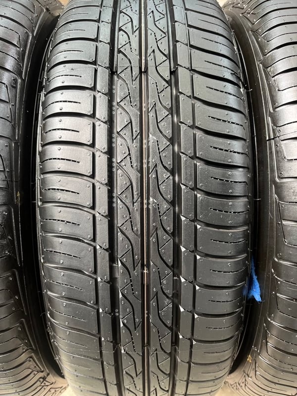 ล้อแม็ก Honda City ตัวท็อป ขอบ 15 เทาหน้าเงา พร้อมยางใหม่ป้ายแดง 185-60-15 Maxxis ปี 25