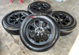 ล้อแม็กป้ายแดง Toyota TRAVO รุ่นใหม่ล่าสุด ขอบ 18 พร้อมยางป้ายแดง 265-60-18 Yokohama ปี 26