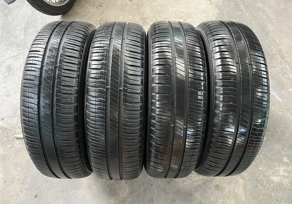 ล้อกระทะ 4รู100 Honda ขอบ 15 แถมยาง 175-65-15 Michelin ปี 20 ล้อกระทะ 4รู100 Honda ขอบ 15 แถมยาง 175-65-15 Michelin ปี 20