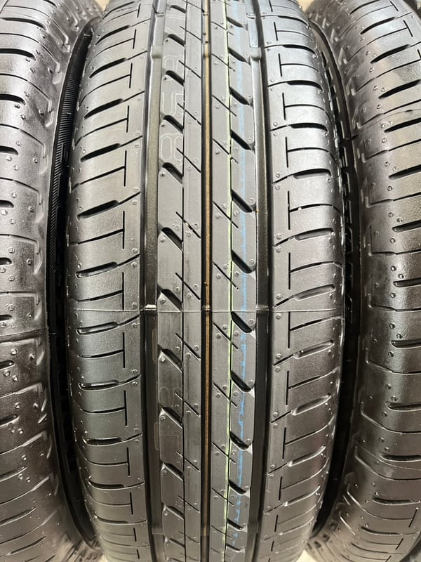 ยางป้ายแดง 165-65-14 Bridgestone ปี 25 สวยกริ๊บ