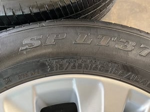 ล้อแม็ก 5รู114 Toyota Revo ขอบ 16 แถมยาง 215-65-16 Dunlop ปี 20 ล้อแม็ก 5รู114 Toyota Revo ขอบ 16 แถมยาง 215-65-16 Dunlop ปี 20