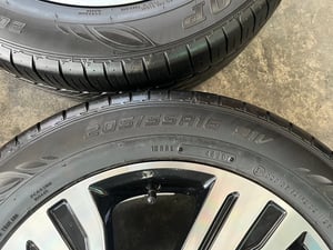 ล้อแม็ก 5รู114 Mitsu Xpander ขอบ 16 ดำหน้าเงา แถมยาง 205-55-16 Dunlop ปลายปี 20