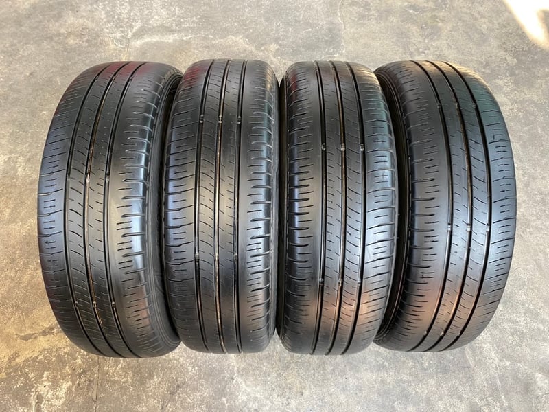 ล้อแม็ก Mazda 2 Skyactive ขอบ 15 สีดำมิดไนท์ ร้อมยาง 185-65-15 Dunlop ปี 23 ล้อแม็ก Mazda 2 Skyactive ขอบ 15 สีดำมิดไนท์ ร้อมยาง 185-65-15 Dunlop ปี 23