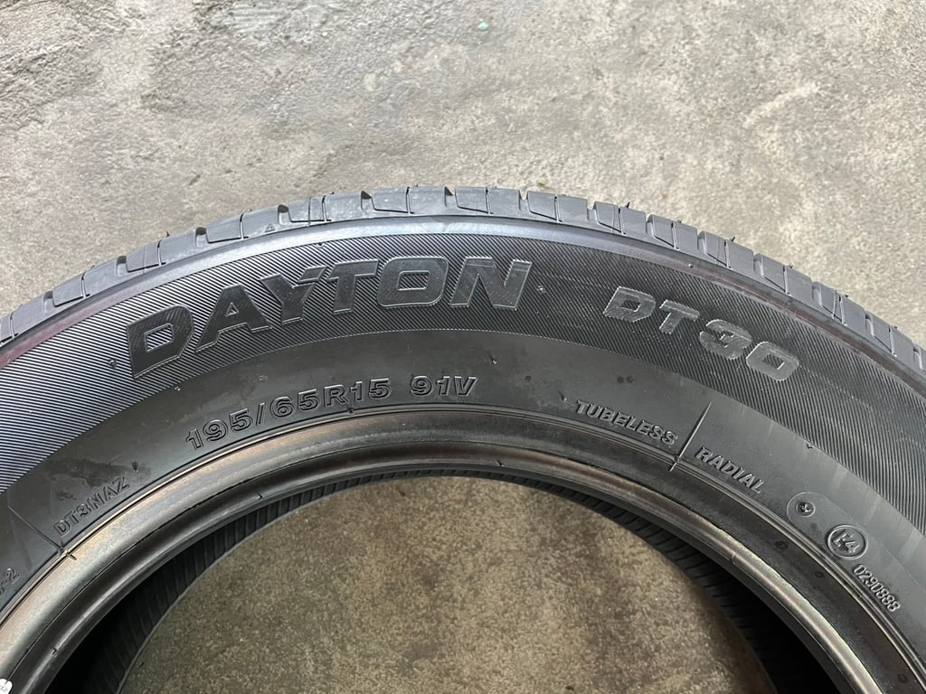 ยางใหม่ 195-65-15 DAYTON By Bridgestone ปี 24 ใหม่กริ๊บ ยางใหม่ 195-65-15 DAYTON By Bridgestone ปี 24 ใหม่กริ๊บ