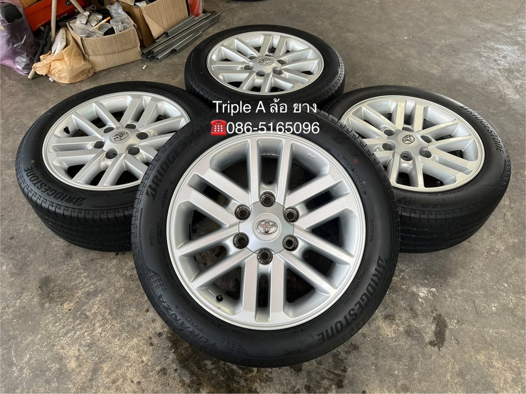 ล้อแม็ก 6รู139 Toyota ขอบ 17 พร้อมยาง 215-55-17 Bridgestone ปลายปี 22 ล้อแม็ก 6รู139 Toyota ขอบ 17 พร้อมยาง 215-55-17 Bridgestone ปลายปี 22