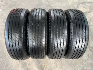 ล้อแม็ก 5รู100 Toyota Altis ขอบ 15 สีเทา พร้อมยาง 195-65-15 Bridgestone ปลายปี 22