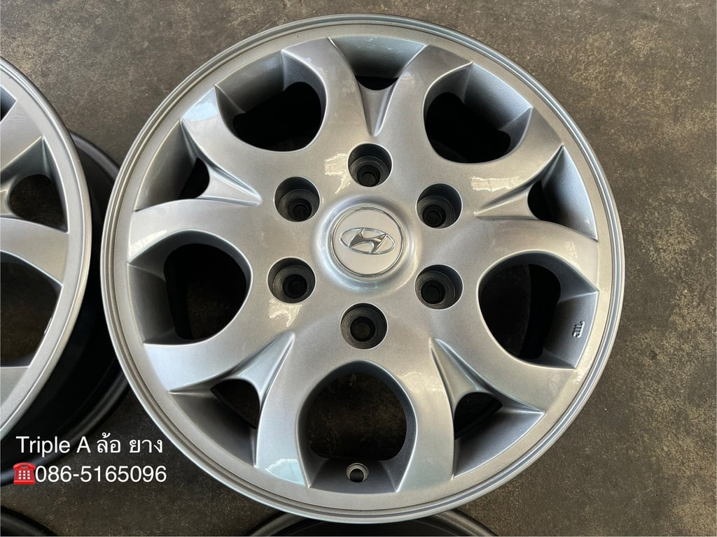 ล้อแม็ก ฮุนได Hyundai H1 ขอบ 16 สีไฮเปอร์ สภาพสวยมาก ล้อแม็ก ฮุนได Hyundai H1 ขอบ 16 สีไฮเปอร์ สภาพสวยมาก