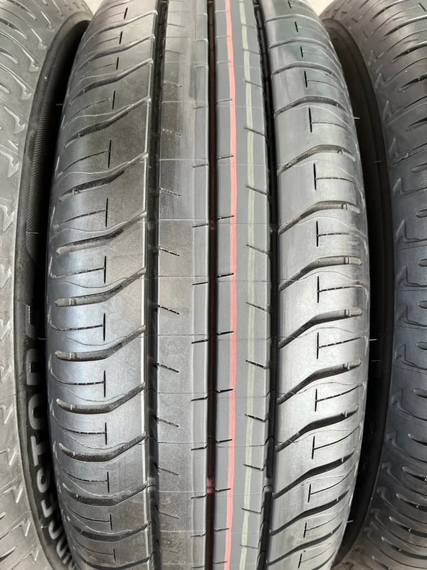 ยางใหม่ป้ายแดง 195-65-15 Bridgestone สวยกริ๊บ ถอดจากรถใหม่ป้ายแดง