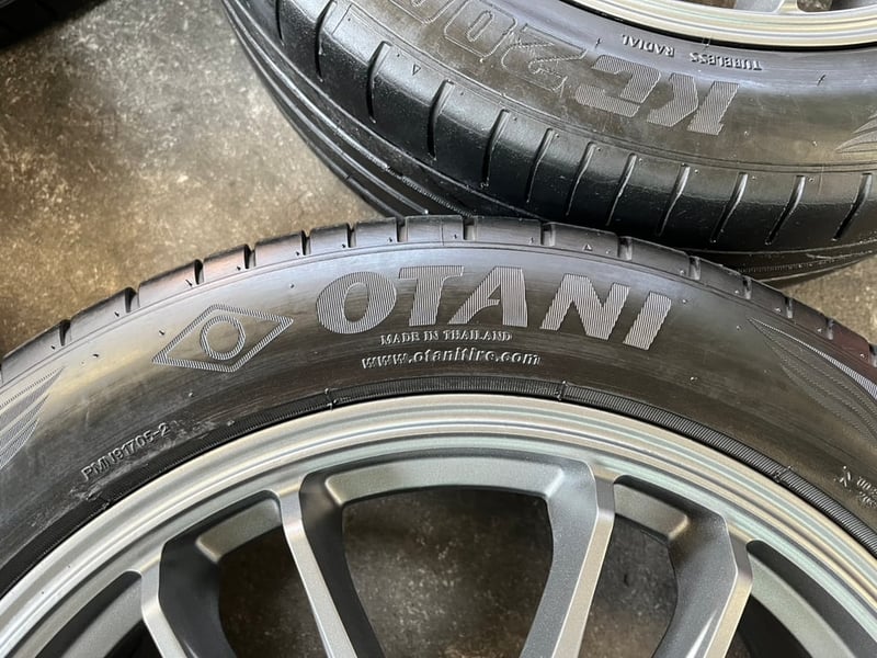 ล้อแม็กแต่ง 5รู114 RE30(งาน LENSO) ขอบ 17 สีเทากัล พร้อมยาง 215-50-17 OTANI ปี 24