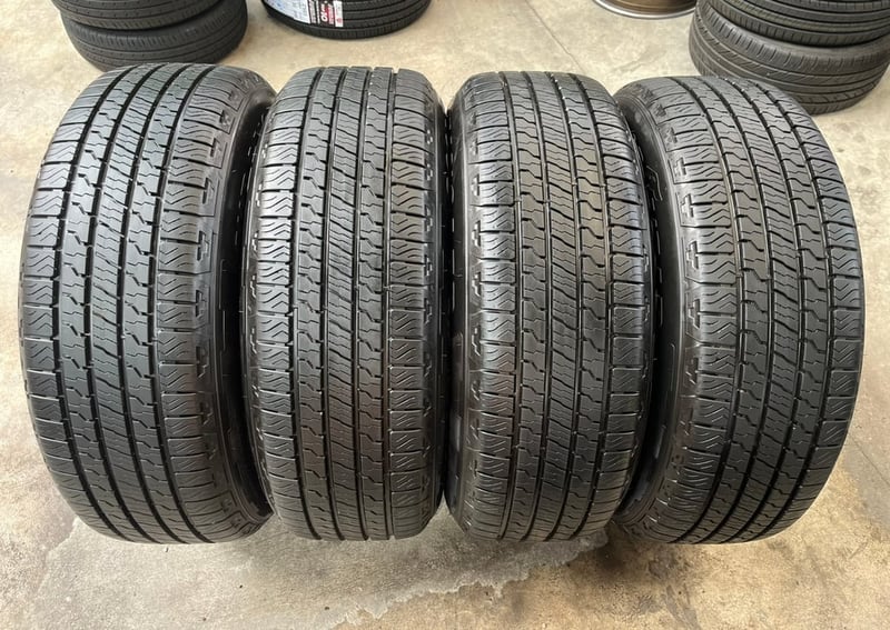 ล้อแม็กพร้อมยาง Ford Ranger Wildtrak X รุ่นพิเศษ ขอบ 18 สภาพสวย ล้อแม็กพร้อมยาง Ford Ranger Wildtrak X รุ่นพิเศษ ขอบ 18 สภาพสวย