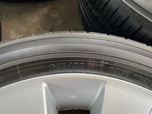 ล้อแม็ก 6รู139 Toyota ขอบ 17 พร้อมยาง 215-55-17 Alliance(Made in JAPAN) ปลายปี 23