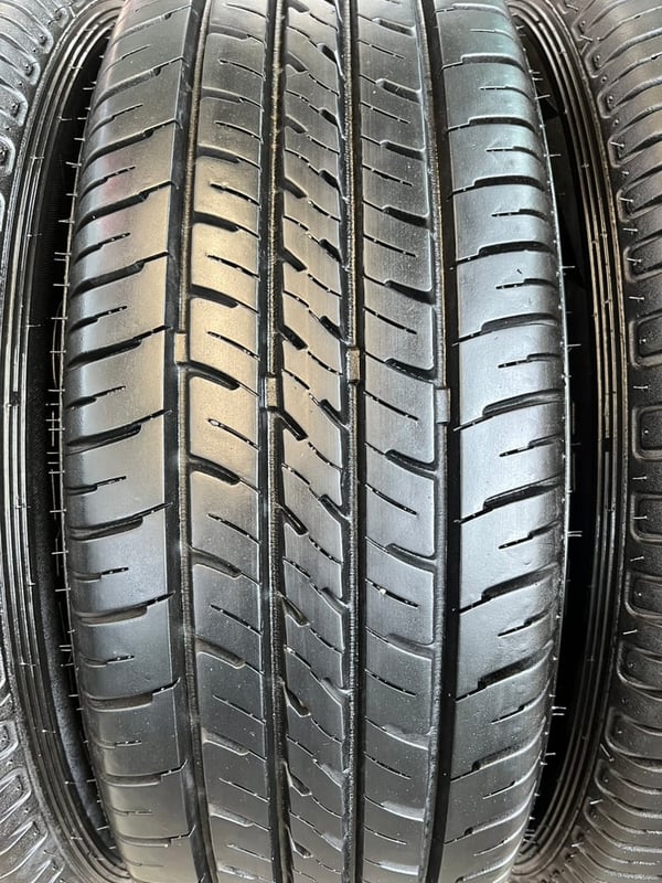 ยาง 205-70-15 Maxxis ปี 24 สภาพสวย