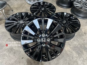 ล้อแม็ก Honda City Hatchback RS ขอบ 16 สีดำแท้ สวยกริ๊บ ล้อแม็ก Honda City Hatchback RS ขอบ 16 สีดำแท้ สวยกริ๊บ