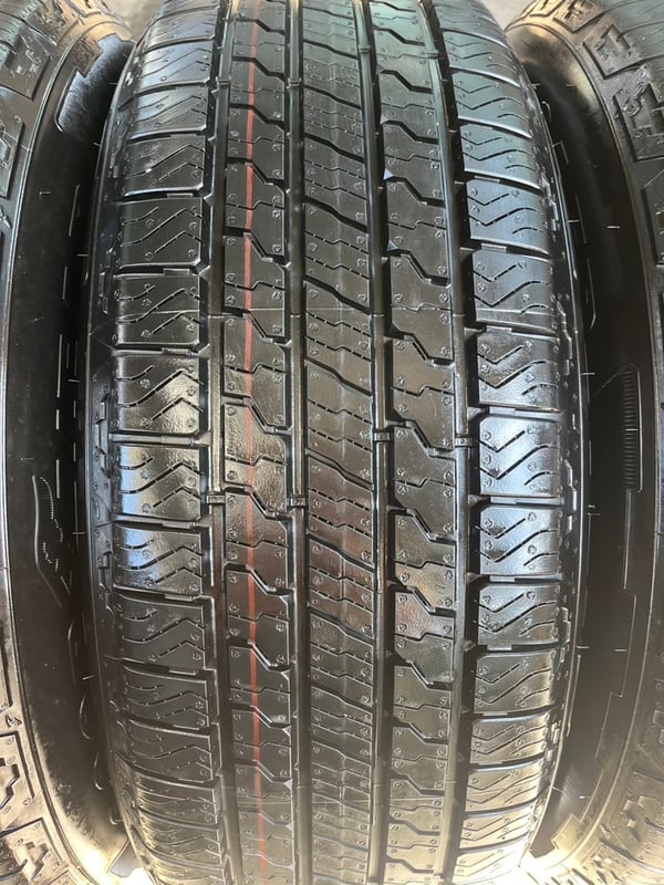 ล้อแม็กพร้อมยางใหม่ป้ายแดง Ford Next-Gen Sport ขอบ 18 ดำหน้าเงา ใหม่กริ๊บ