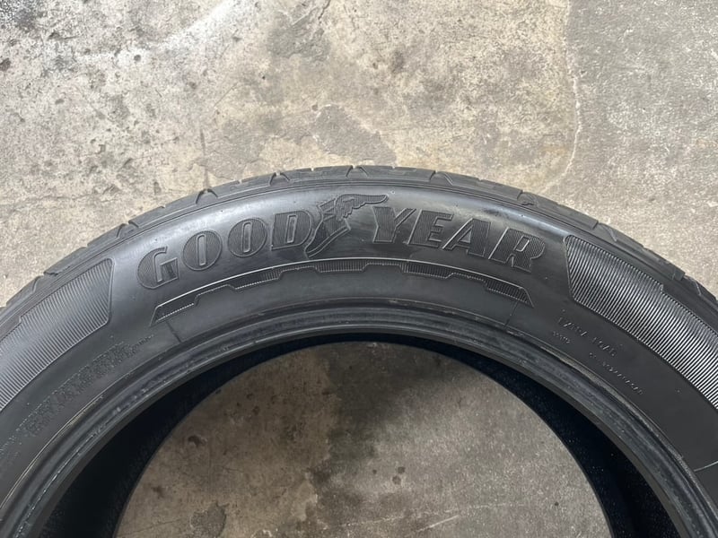 ยาง 2 เส้น(คู่) 255-55-20 Goodyear ปี 22 ยาง 2 เส้น(คู่) 255-55-20 Goodyear ปี 22