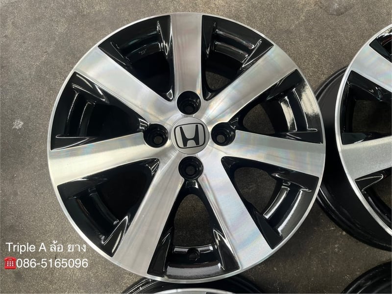 ล้อแม็ก Honda Feed ขอบ 15 ดำหน้าเงา สวยกริ๊บ ล้อแม็ก Honda Feed ขอบ 15 ดำหน้าเงา สวยกริ๊บ