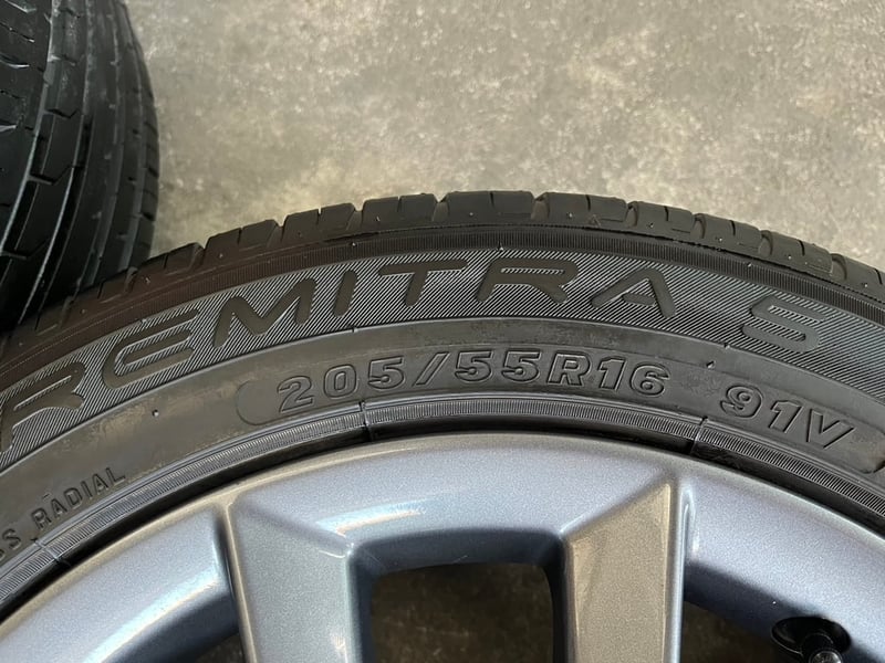 ล้อแม็ก 5รู114 Honda Civic FC ขอบ 16 สีเทากัน พร้อมยาง 205-55-16 Maxxis ปี 22