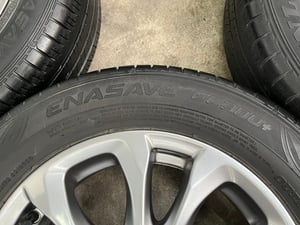 ล้อแม็ก Mazda 2 Skyactive ขอบ 15 สีเทา แถมยาง 185-65-15 Dunlop ปี 21