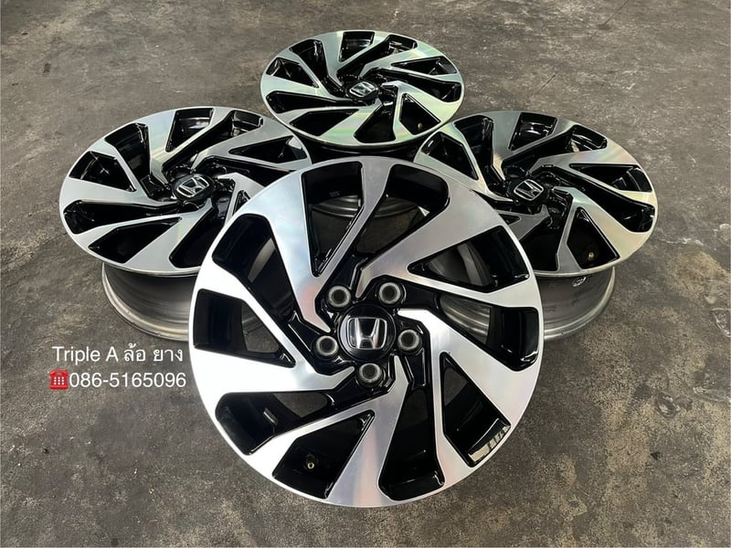 ล้อแม็ก Honda Civic FC ขอบ 16 ดำหน้าเงา