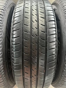 ล้อแม็ก 5รู114 Toyota ขอบ 15 พร้อมยาง 215-70-15 Maxxis ปี 23