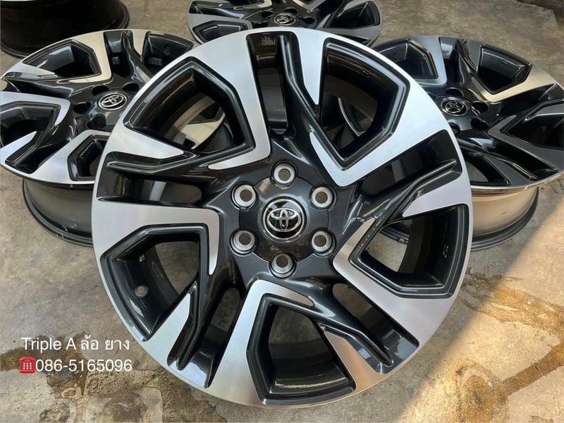 ล้อแม็กป้ายแดง Toyota Fortuner Legender ขอบ 20 สวยกริ๊บ