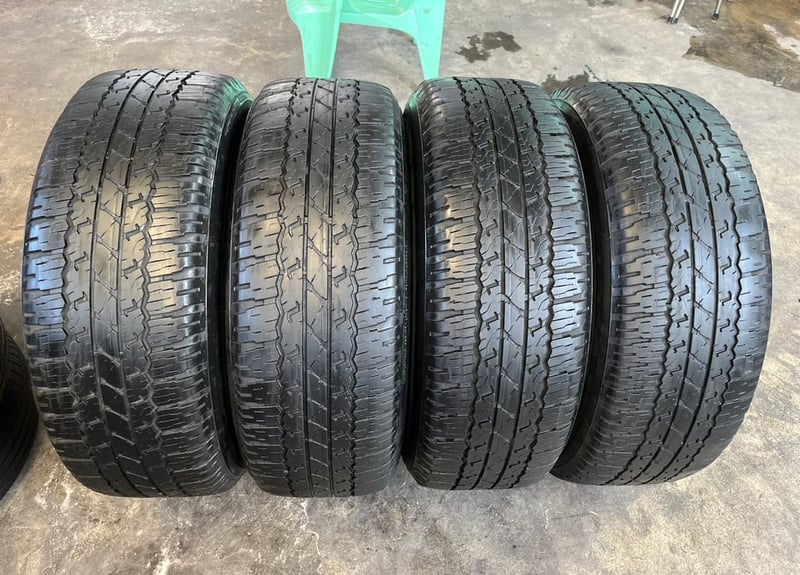 ล้อแม็กแถมยาง 6รู139 Toyota Revo ขอบ 17 สีเทากัน