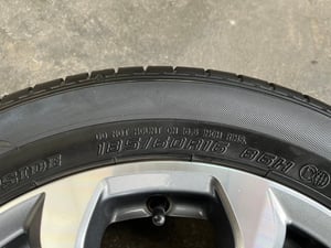 ล้อแม็ก Mazda 2 ตัวท็อป ขอบ 16 เทาหน้าเงา พร้อมยาง 185-60-16 Dunlop ปี 24 ล้อแม็ก Mazda 2 ตัวท็อป ขอบ 16 เทาหน้าเงา พร้อมยาง 185-60-16 Dunlop ปี 24