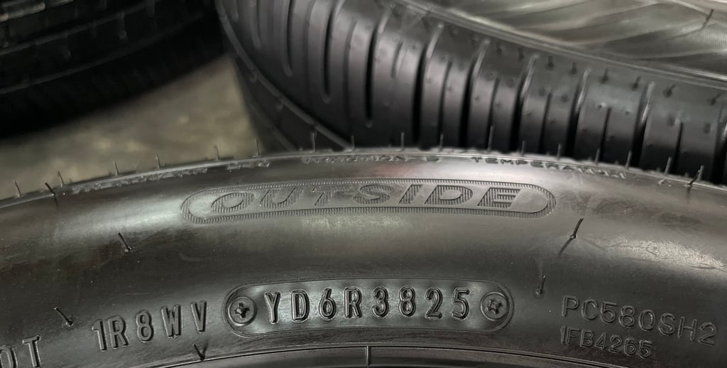 ยางป้ายแดง 195-60-16 Dunlop ปลายปี 25 สวยกริ๊บ ถอดจากรถป้ายแดง