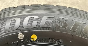 ยางใหม่ป้ายแดง 195R14 Bridgestone ปี 26 ใหม่กริ๊บ ถอดจากรถใหม่ป้ายแดง ยางใหม่ป้ายแดง 195R14 Bridgestone ปี 26 ใหม่กริ๊บ ถอดจากรถใหม่ป้ายแดง