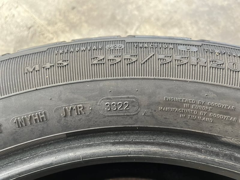 ยาง 2 เส้น(คู่) 255-55-20 Goodyear ปี 22 ยาง 2 เส้น(คู่) 255-55-20 Goodyear ปี 22