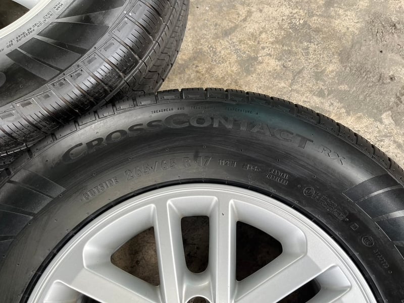 ล้อแม็กพร้อมยางป้ายแดง Toyota Fortuner BMC ขอบ 17 สวยกริ๊บ