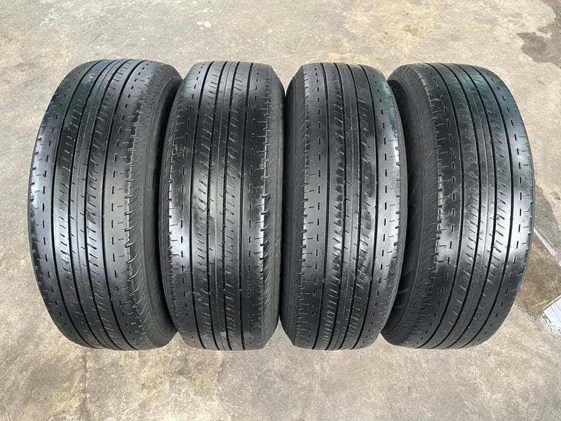 ล้อแม็กแต่ง 5รู114 ขอบ 15 สีบอร์นขอบเงา พร้อมยาง 215-70-15 Bridgestone ปี 22