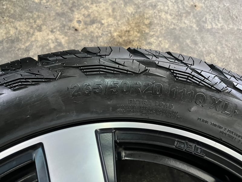 ล้อแม็ก Toyota Fortuner TRDแท้ ขอบ 20 พร้อมยาง 265-50-20 OTANI ปี 24