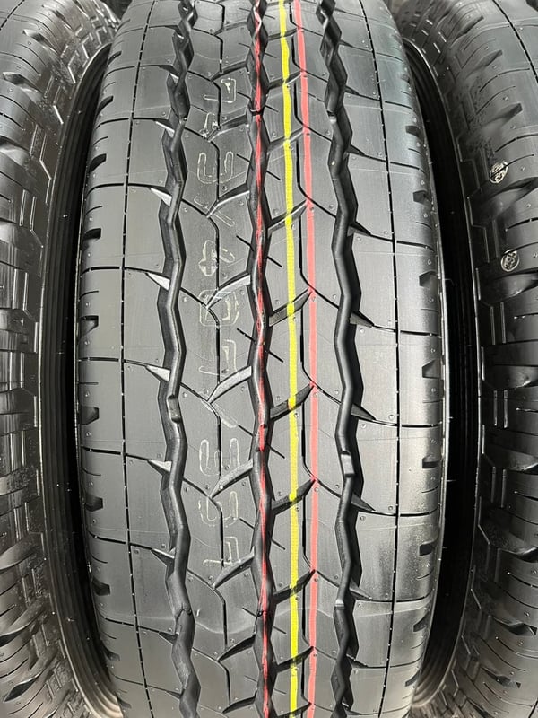 ยางใหม่ป้ายแดง 195R14 Bridgestone ปี 26 ใหม่กริ๊บ ถอดจากรถใหม่ป้ายแดง ยางใหม่ป้ายแดง 195R14 Bridgestone ปี 26 ใหม่กริ๊บ ถอดจากรถใหม่ป้ายแดง