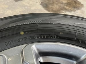 ล้อแม็ก Ford Ranger รุ่นใหม่ล่าสุด ขอบ 17 แถมยาง 265-65-17 Yokohama ปี 20