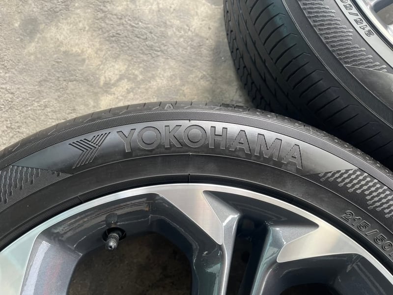 ล้อแม็กป้ายแดง Honda Civic FE RS ตัวท็อป ขอบ 17 พร้อมยาง 215-50-17 Yokohama(Japan) ปี 24 ล้อแม็กป้ายแดง Honda Civic FE RS ตัวท็อป ขอบ 17 พร้อมยาง 215-50-17 Yokohama(Japan) ปี 24