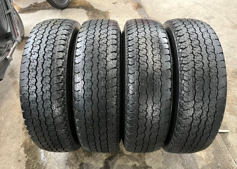 ล้อกระทะ 5รู114 Toyota ขอบ 16 สีดำ แถมยาง 205R16 Bridgestone ปลายปี 18 ล้อกระทะ 5รู114 Toyota ขอบ 16 สีดำ แถมยาง 205R16 Bridgestone ปลายปี 18