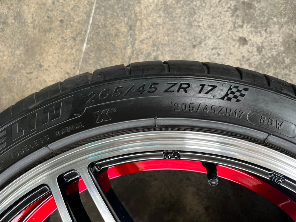 ล้อแม็กแต่ง 4รู100 Yachiyoda ขอบ 17 แถมยาง 205-45-17 Michelin ปี 21